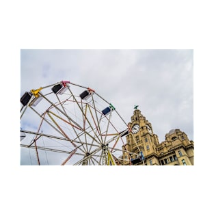 Big Wheel at the Liver Building, Liverpool T-Shirt