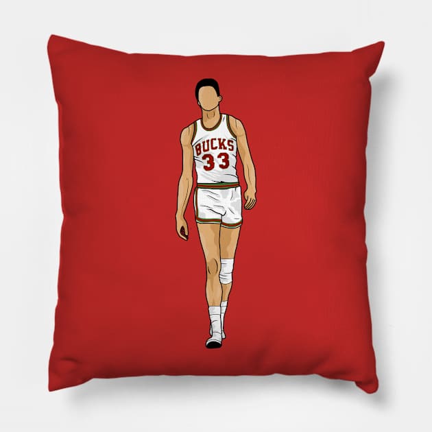 Kareem Abdul Jabbar Bucks - The Show - Drawing Style Pillow by thesportstation