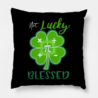 3.14% Pirish Saint Patricks Day Green Math Geek Pi Day Pillow