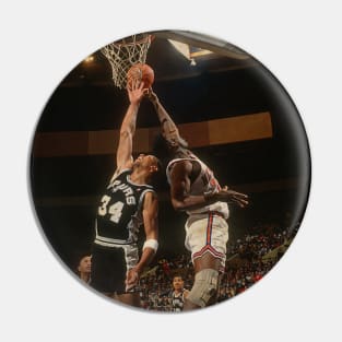 Dunk Terry Cummings Vintage Pin