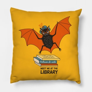 Funny librarian bat book lover Pillow