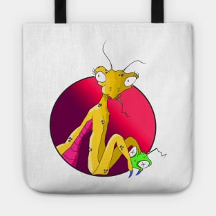 Praying Mantis caught eating her partner Tote