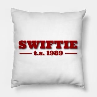 Taylor Swift no.03 Pillow