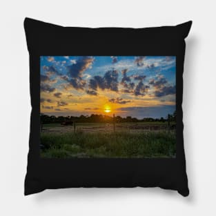 Sunset above the Cows Pillow