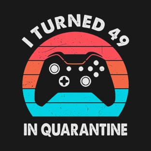 I Turned 49 In Quarantine - Retro Sunset Vintage 1971 49th Birthday Gift T-Shirt