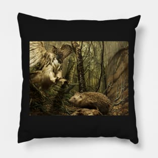 Natural environment diorama - A owl attacking a hedgehog Pillow