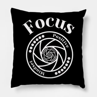 Focus White Illusion Design Pillow