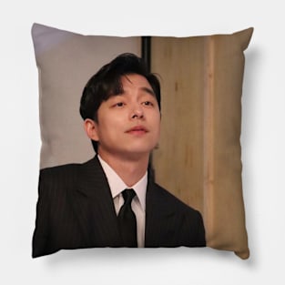 Gong Yoo - V26 Pillow