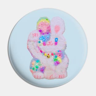 maneki usagi Pin