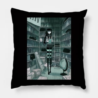 Black cat bookstore Pillow