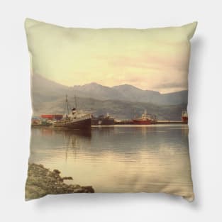 End of the day at the worlds end Pillow