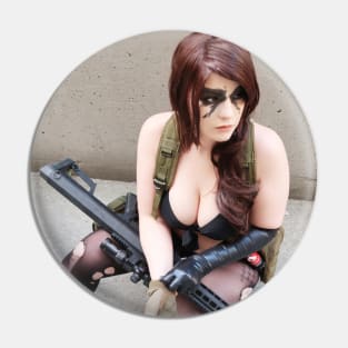 QUIET COSPLAY Pin