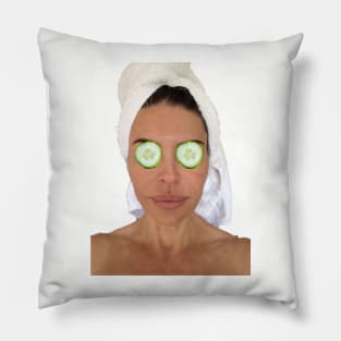 LISA RINNA cucumbers Pillow