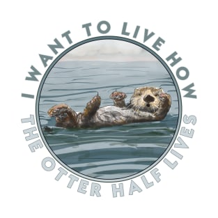 Sea Otter chilling out in the ocean looking cute T-Shirt