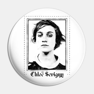 Chloë Sevigny -  90s Style Aesthetic Design Pin