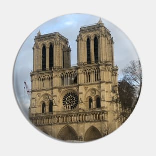 Notre Dame Paris Pin