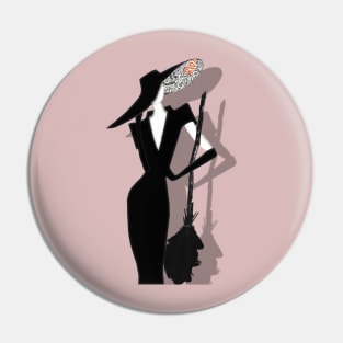 Riot babe Pin