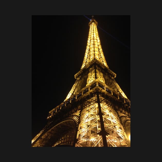 Eiffel Tower at Midnight by ThatBird