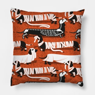 Spooktacular long dachshunds // pattern // orange background mummy ghost and skeleton dogs Pillow