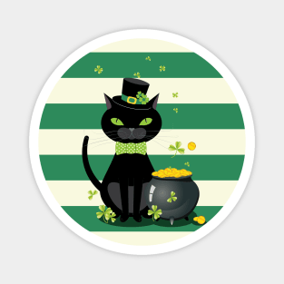 Black cat with shamrock Magnet