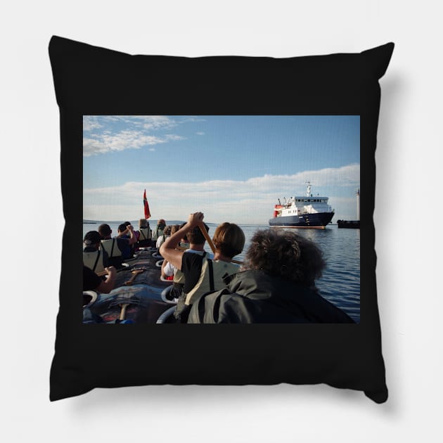 Paddling past the ferry Pillow by orcadia