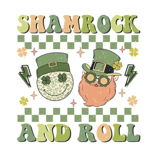 St Patricks Day Shamrock And Roll Retro Groovy Hippie Leprechaun T-Shirt