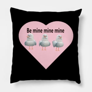 Valentines seagulls Pillow