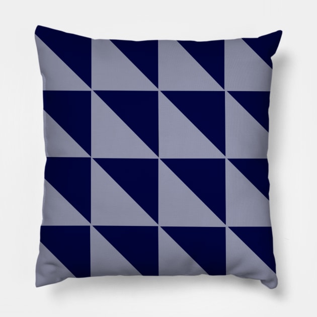 Sawtooth Patchwork Pattern Pillow by Nuletto