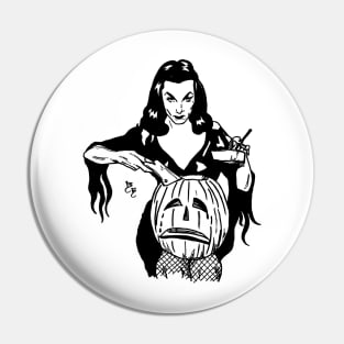 Vampira No.6 Pin