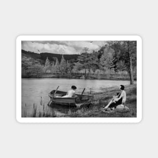 Summertime with Virginia Woolf (Black&White Edition) Magnet