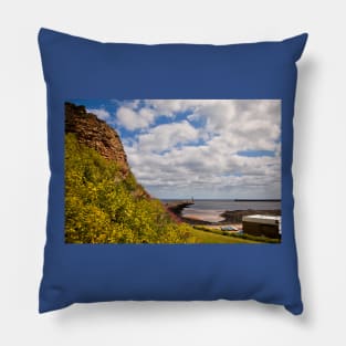 The mouth of the River Tyne Pillow