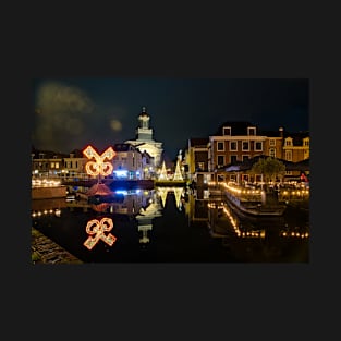 Christmas in Leiden by the Catharinaburg bridge T-Shirt