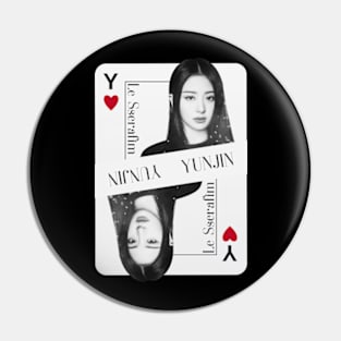 Yunjin Le Sserafim Card Pin