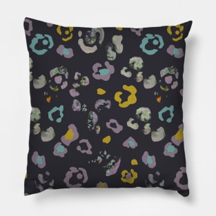 animalier modern Pillow