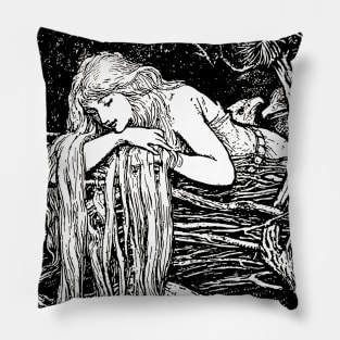 Pre-Raphaelite girl Pillow