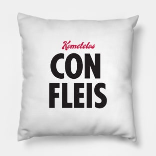 Kometelos, Con Fleis Pillow