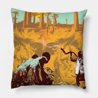 AFRICAN DANCE Pillow