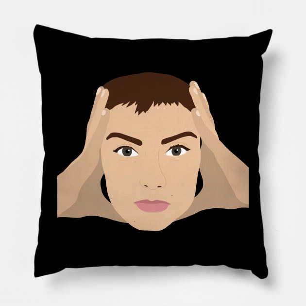 Sinead Pillow by ElviaMontemayor