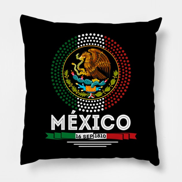 Mexico aguila escudo de la bandera de Mexico 16 de Septiembre 1810 Pillow by soccer t-shirts