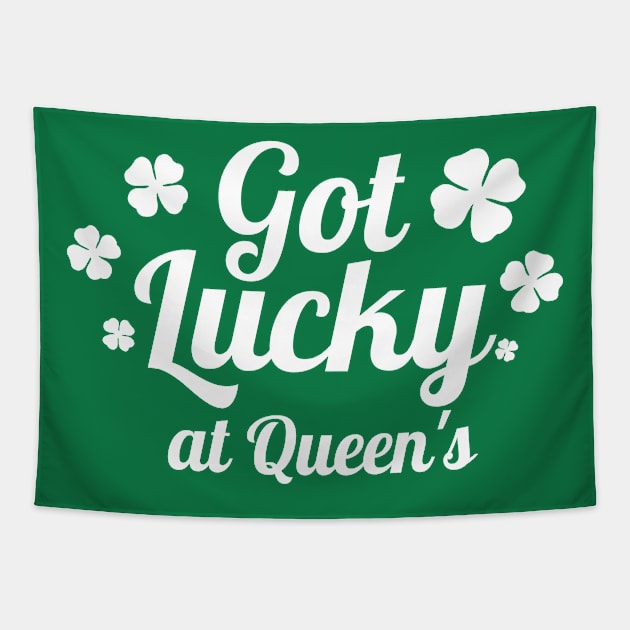 Got Lucky at Queens Tapestry by beerman