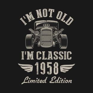 I'm Classic Car 64th Birthday Gift 64 Years Old Born In 1958 T-Shirt