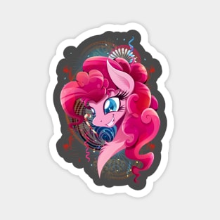 Pinkie Pie Magnet