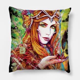 Keyleth Pillow