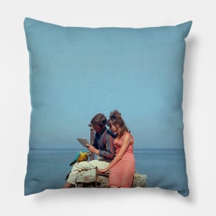 pierrot le fou Pillow