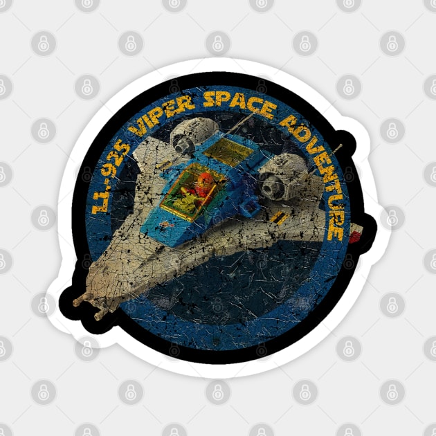 LL 925 Viper space Adventure RETRO Magnet by mamahkian