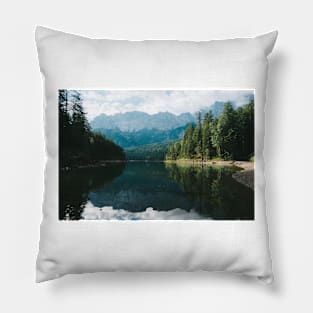 Looks like Canada II - Landscape Photography Pillow