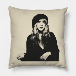 Stevie Nicks Queen rocks Pillow