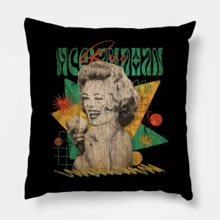 VINTAGE POP RETRO -Rue McClanahanApple - STYLE 70S Pillow