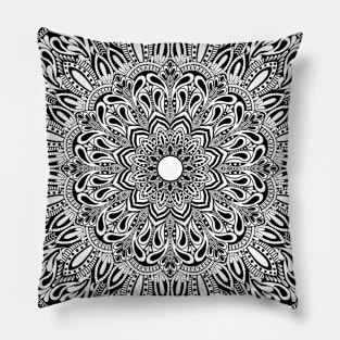 Mandala art Pillow