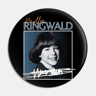 Molly ringwald///original retro Pin